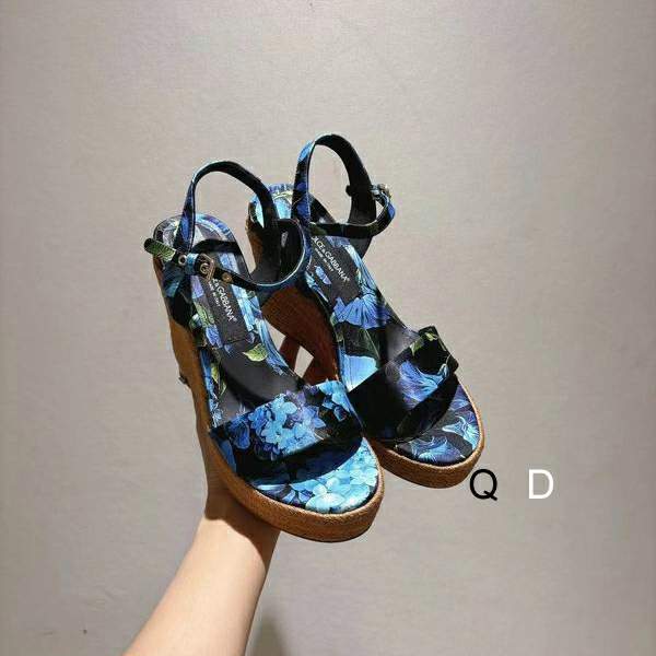 Picture of Dolce Gabbana Shoes _SKUDGsz35-4010CMGDT09044436